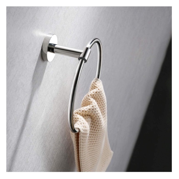 🔴 3/$25 Polished Steel Towel Ring Holder - Picture 2 of 7